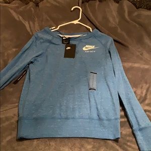 Nike pullover